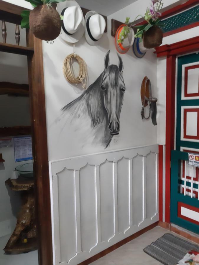 Intiluna Hostel Саленто Екстериор снимка